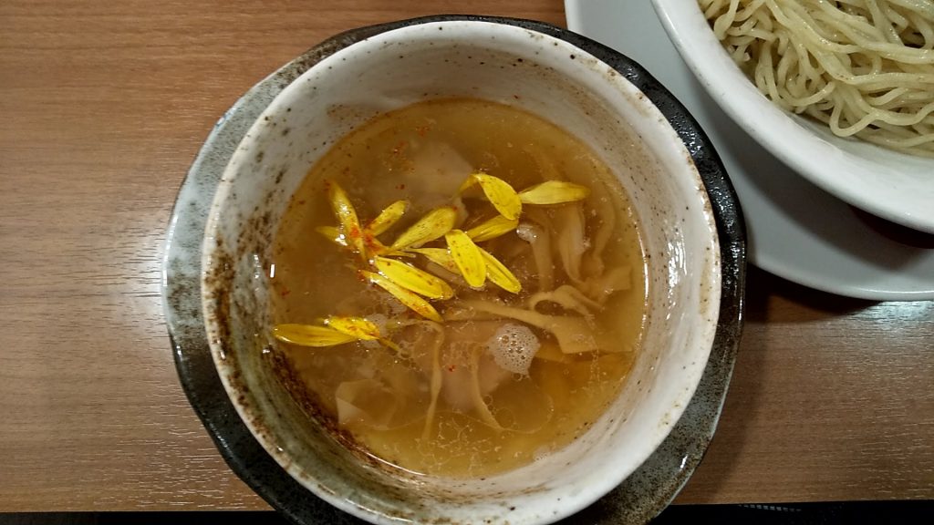 鯛塩そば灯花の宇和島つけ麺のつけ汁