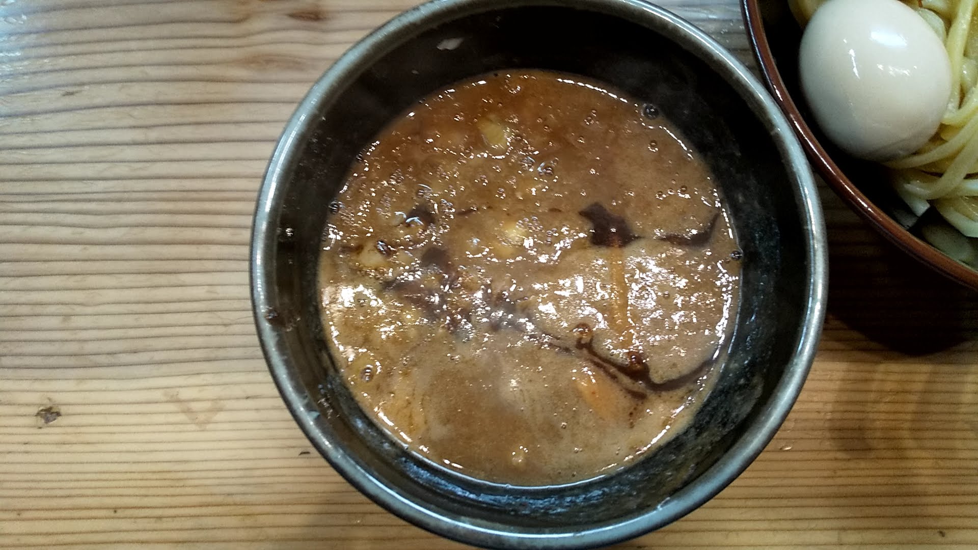 朧月の特製つけ麺のつけ汁