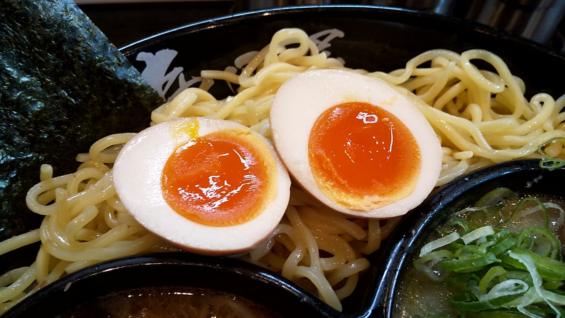 浅草森田屋総本店のニコイチラーメンのつけ麺